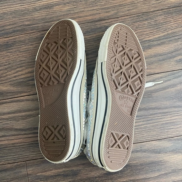 🍋3 for $20🍋 CONVERSE All Star Silver Sequin Low Top Sneakers Size US 7.5 - Picture 5 of 8